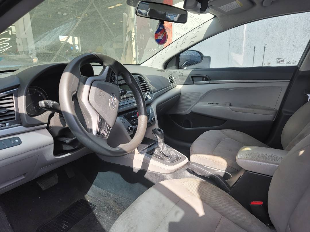 2017 HYUNDAI ELANTRA — 203102 Miles — Lot HH100718 — Main - Marhaba Auctions Used Cars - Image 6
