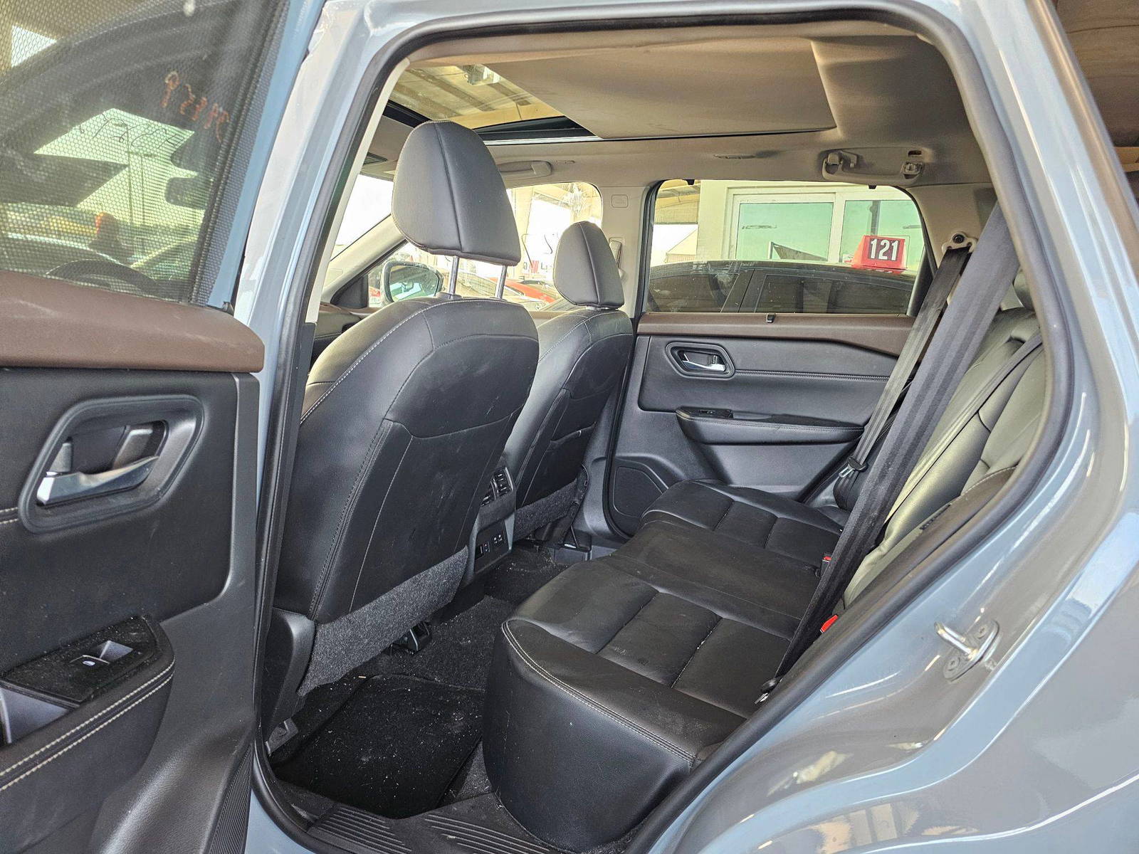 NISSAN ROGUE 2023 - Marhaba Auction Used Cars - Image 6