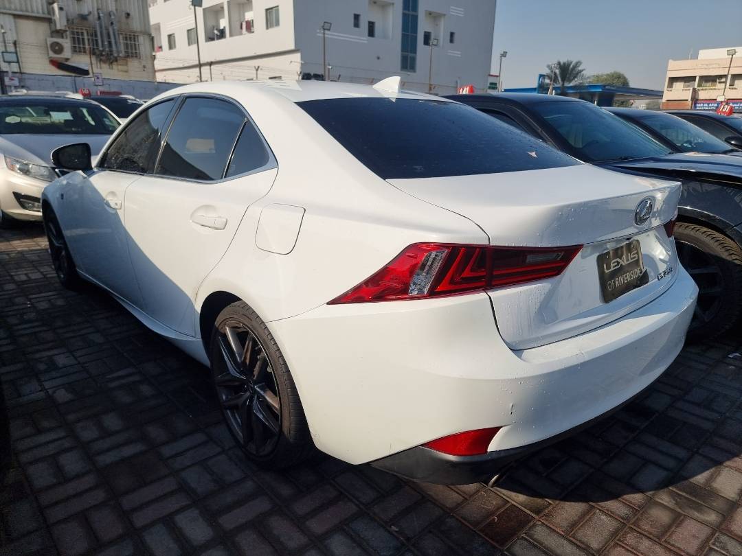 2014 LEXUS IS 250 — 164789 Miles — Lot 5025941 — Ind. 12 - Marhaba Auctions Used Cars - Image 5