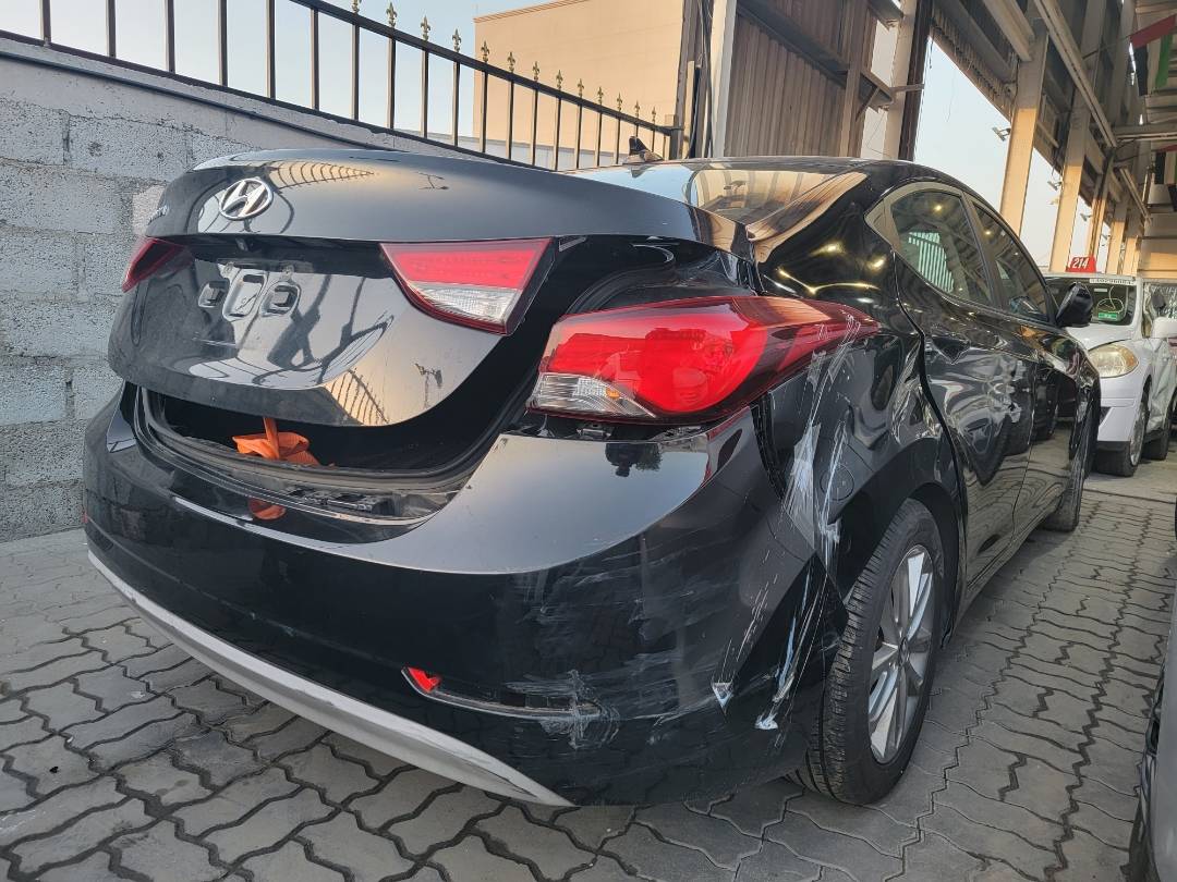 2015 HYUNDAI ELANTRA — 171720 Miles — Lot 82870 - Marhaba Auctions Used Cars - Image 4