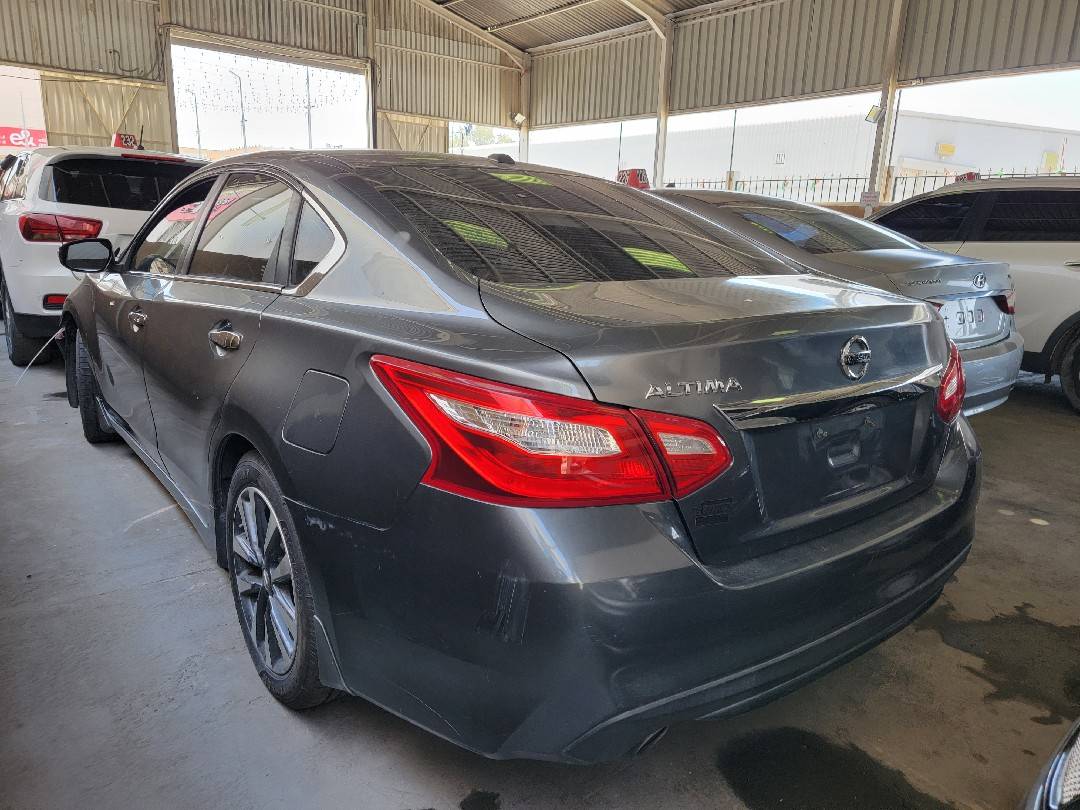 NISSAN ALTIMA