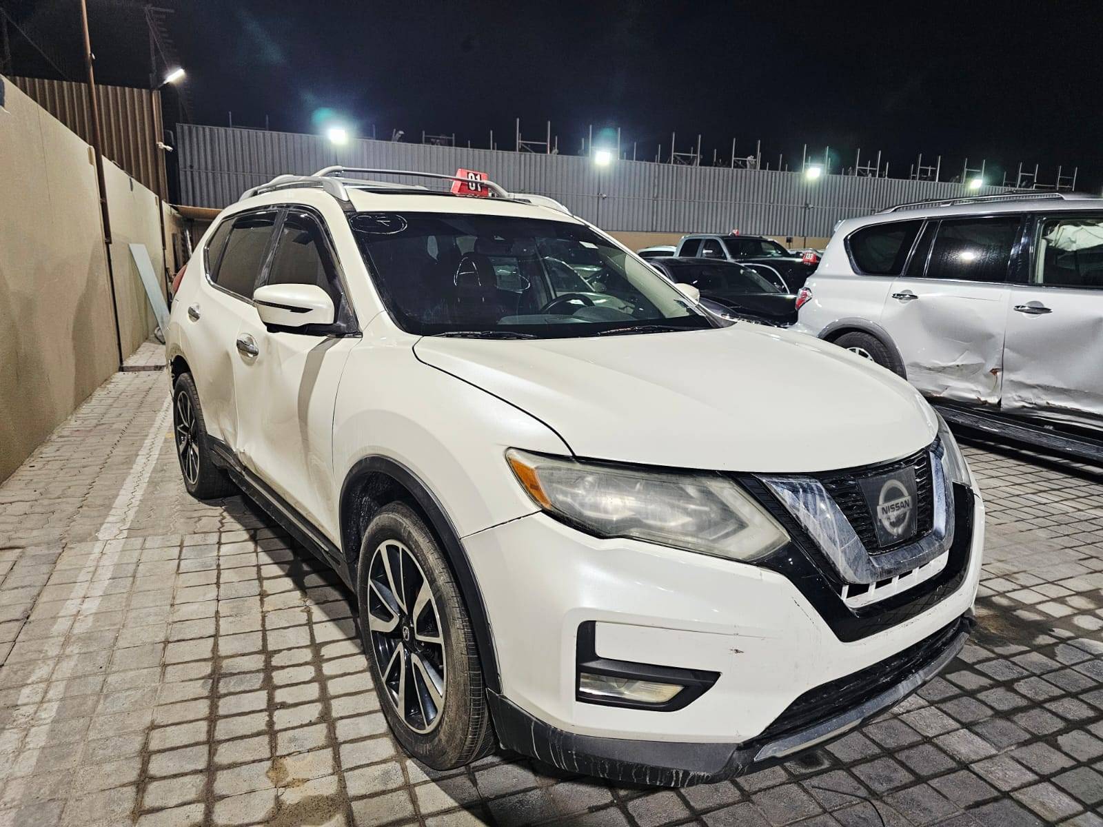 Nissan Rogue 2017 view 2