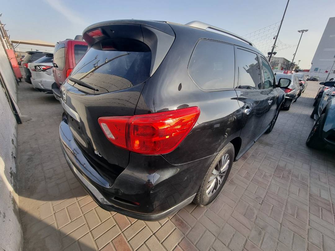 2019 NISSAN PATHFINDER — 159290 Miles — Lot C632797 — Souq - Marhaba Auctions Used Cars - Image 6