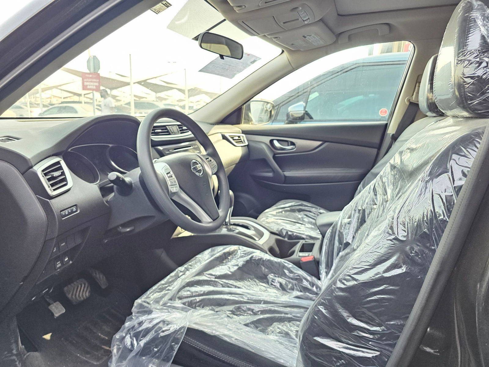 2015 NISSAN ROGUE — 299543 KM — Lot 7FC758658 — Souq - Marhaba Auctions Used Cars - Image 9