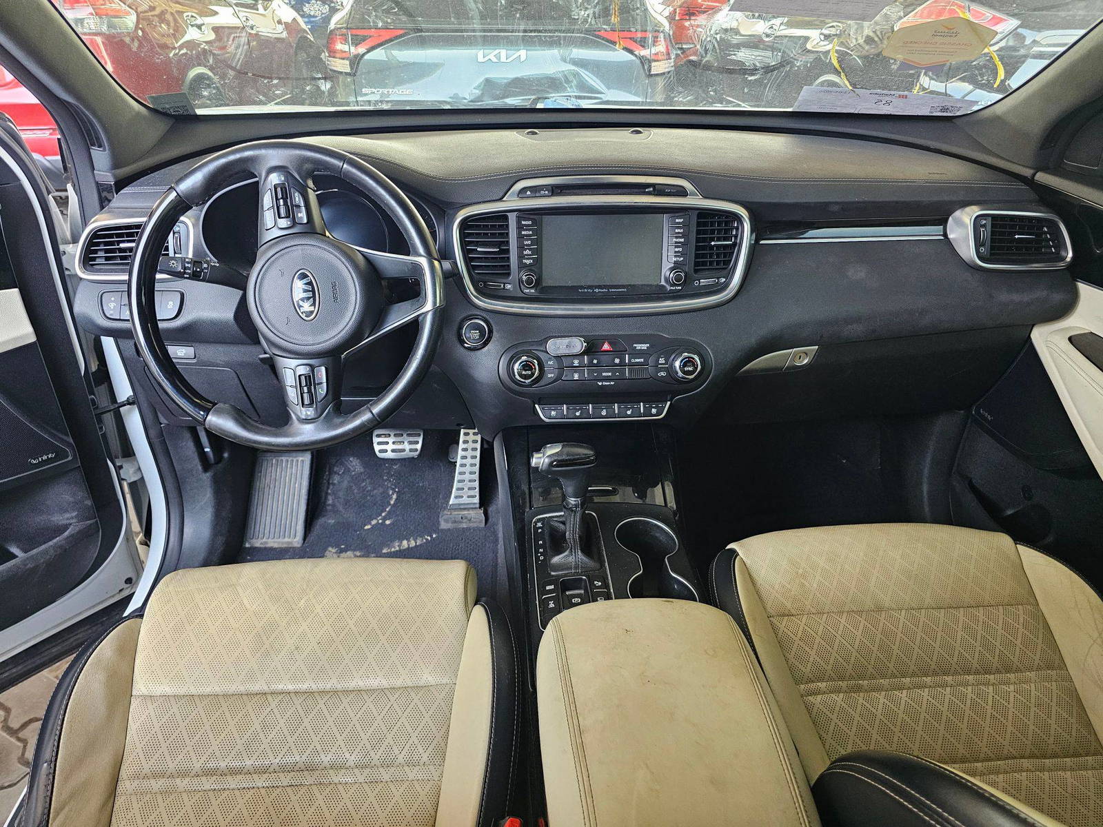 KIA SORENTO 2017 - Marhaba Auction Used Cars - Image 7