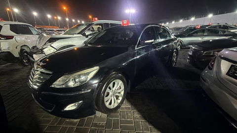 2012 GENESIS G330 at Marhaba Auctions