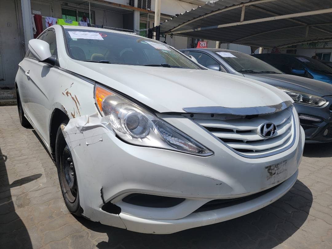 2012 HYUNDAI SONATA — 111737 Miles — Lot CH384635 - Marhaba Auctions Used Cars - Image 6