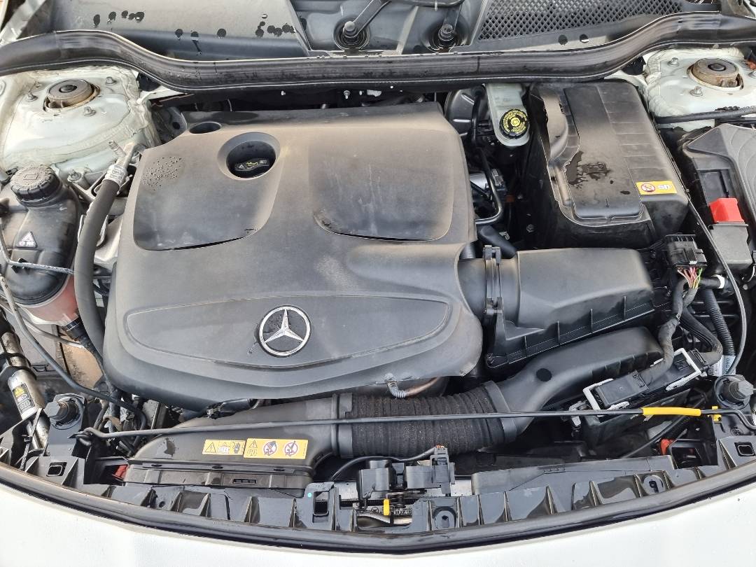 2015 MERCEDES BENZ CLA 250 — 185997 Miles — Lot 215487 — Ind. 12 - Marhaba Auctions Used Cars - Image 12