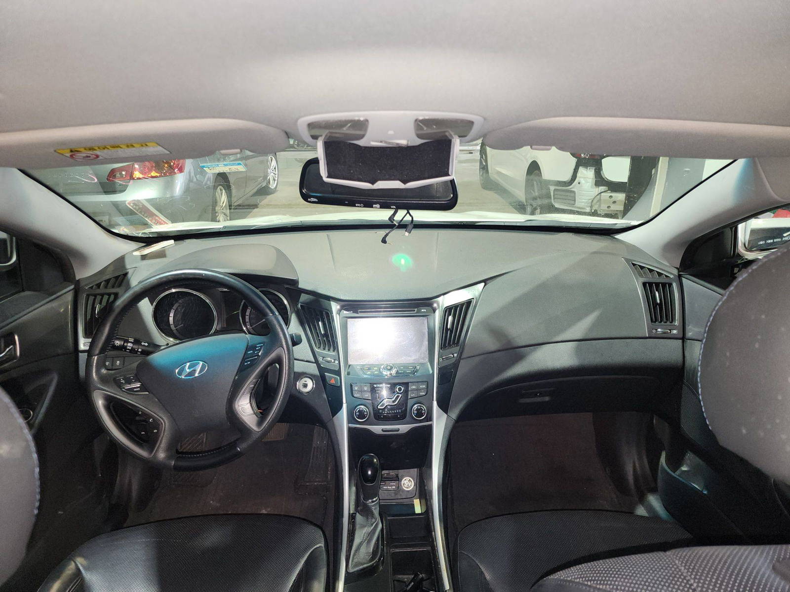 HYUNDAI SONATA 2012 - Marhaba Auction Used Cars - Image 8