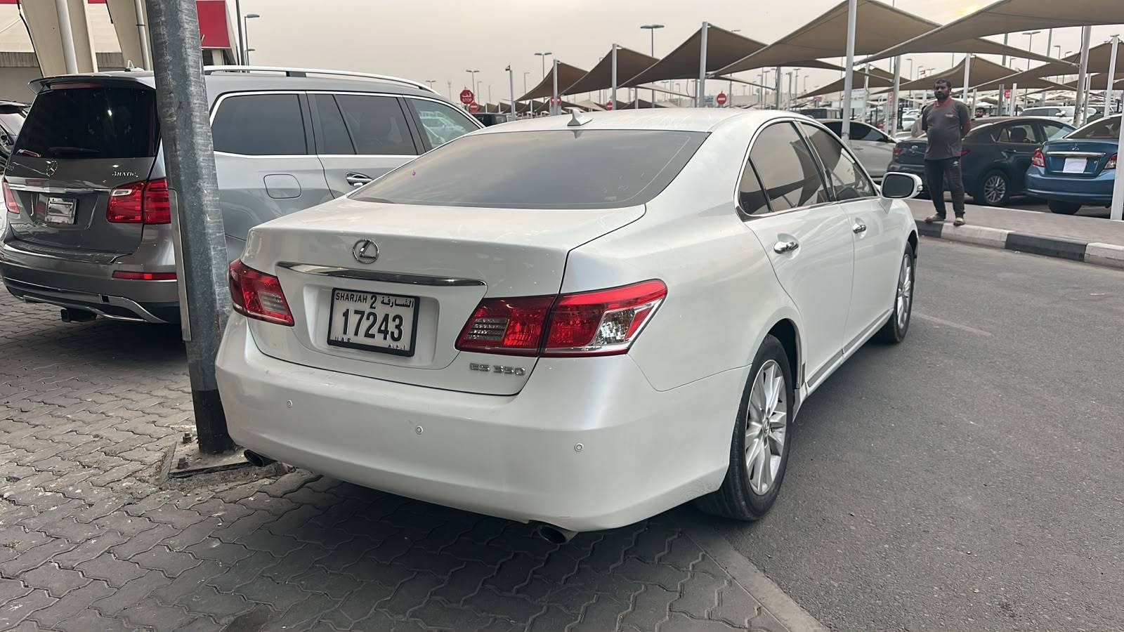 2012 LEXUS ES 350 — 239198 Miles — Lot 6C2511752 — Souq - Marhaba Auctions Used Cars - Image 5