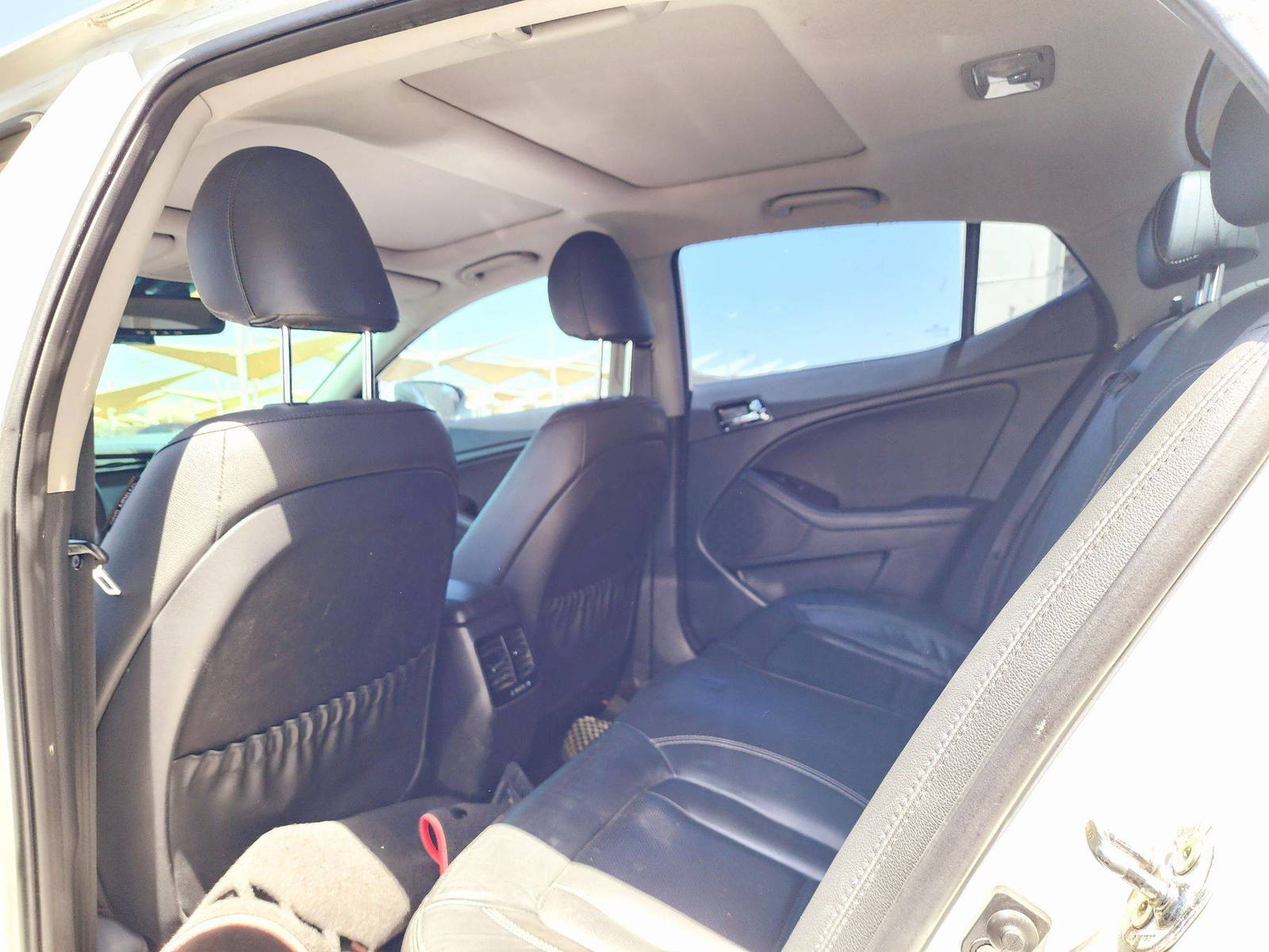 2013 KIA K5 — 174588 KM — Lot 350493 — Souq - Marhaba Auctions Used Cars - Image 6