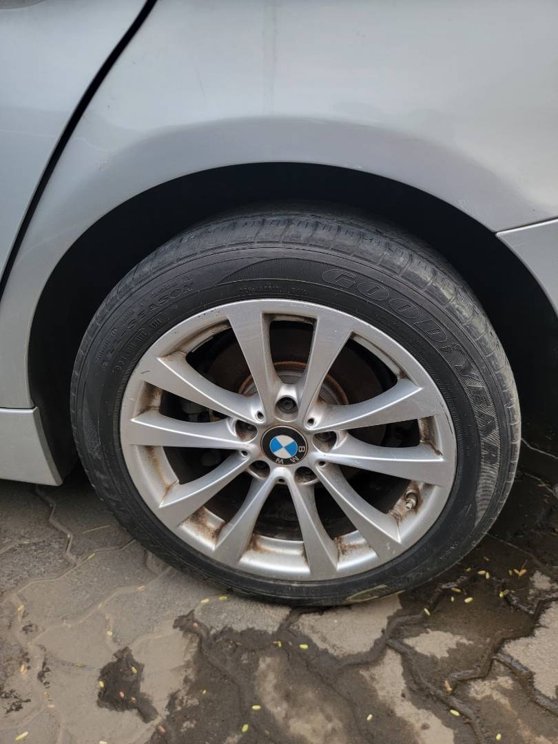 2017 BMW 320 I — 141262 Miles — Lot 0HNU15650 — Main - Marhaba Auctions Used Cars - Image 9