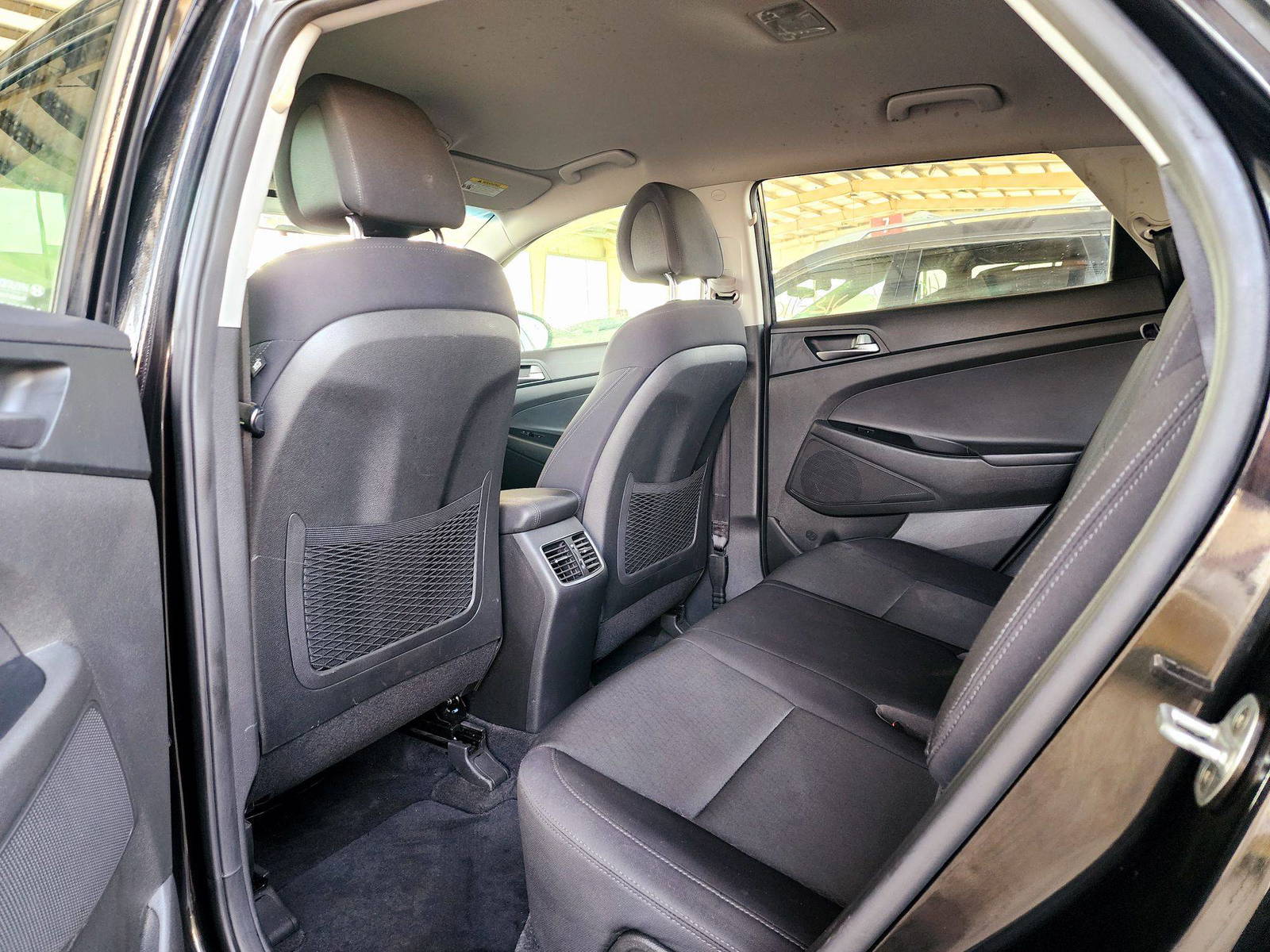 2017 HYUNDAI TUCSON — 113003 Miles — Lot 48782294 — Souq - Marhaba Auctions Used Cars - Image 6