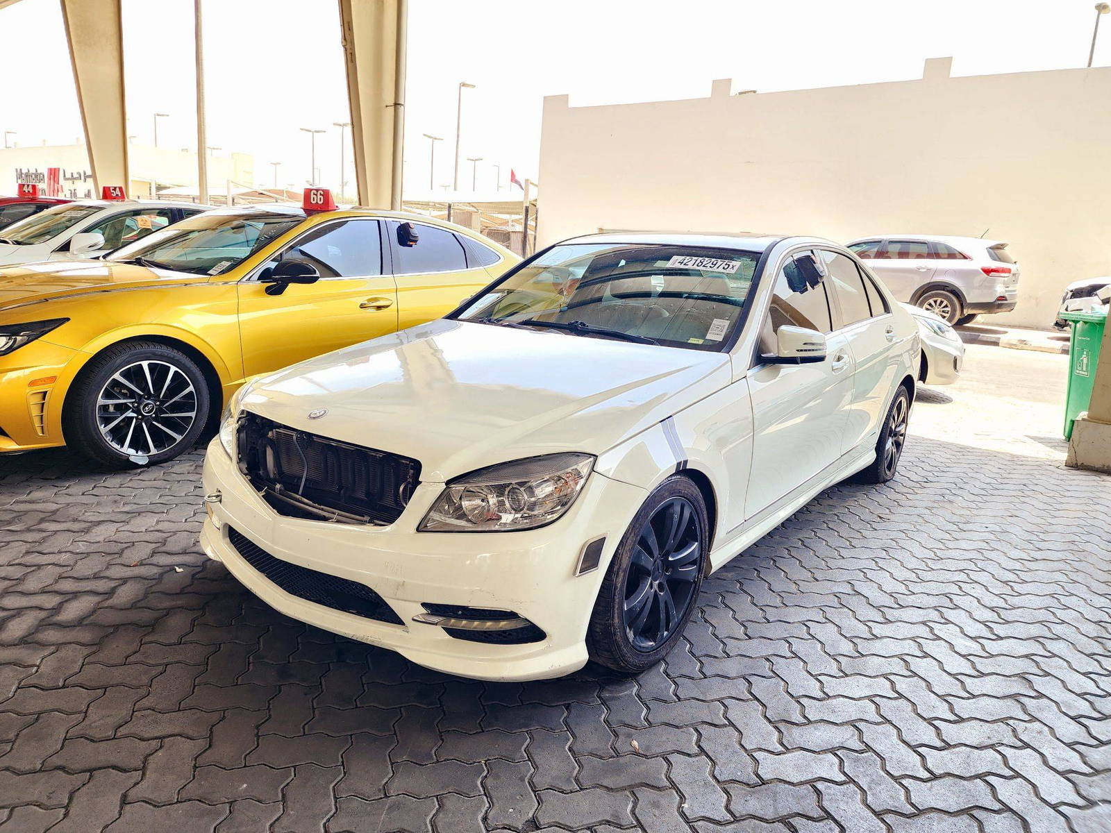 2011 MERCEDES BENZ C300 — 158408 Miles — Lot 42182975 — Souq - Marhaba Auctions Used Cars - Image 5