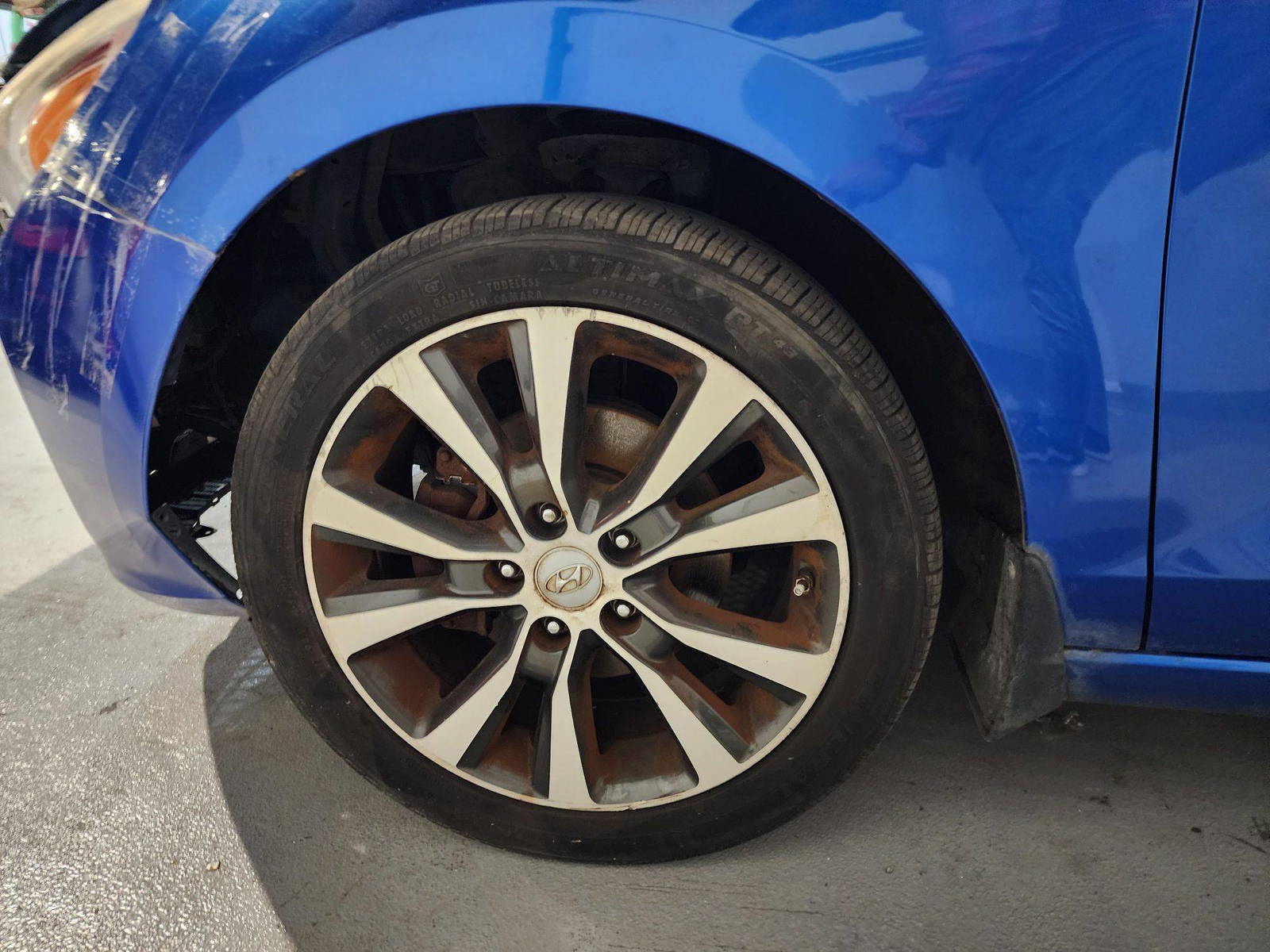 2018 HYUNDAI ELANTRA GT — 146 724 Miles — Lot JU031121 — Al Quoz - Marhaba Auctions Used Cars - Image 11
