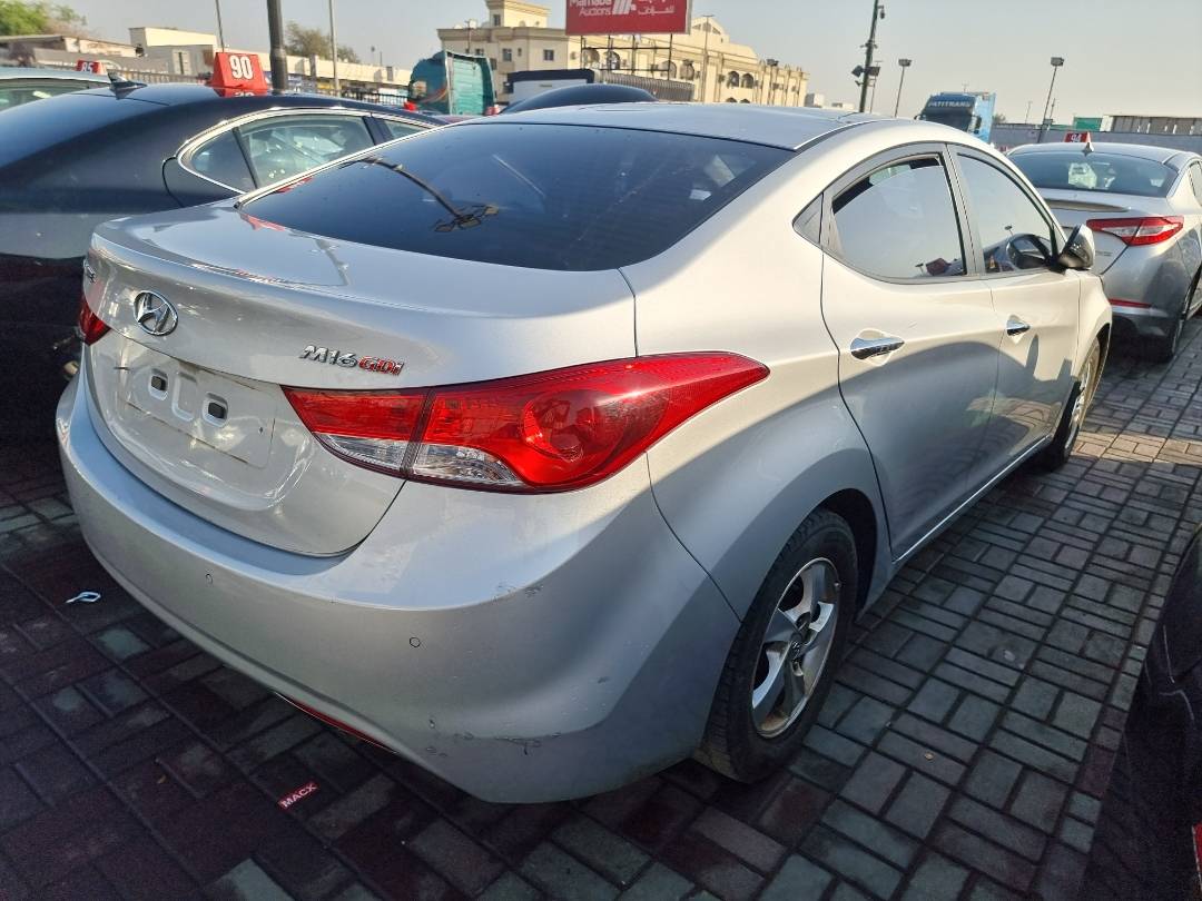 2011 HYUNDAI AVANTE — 234991 KM — Lot 125478 — Main - Marhaba Auctions Used Cars - Image 5