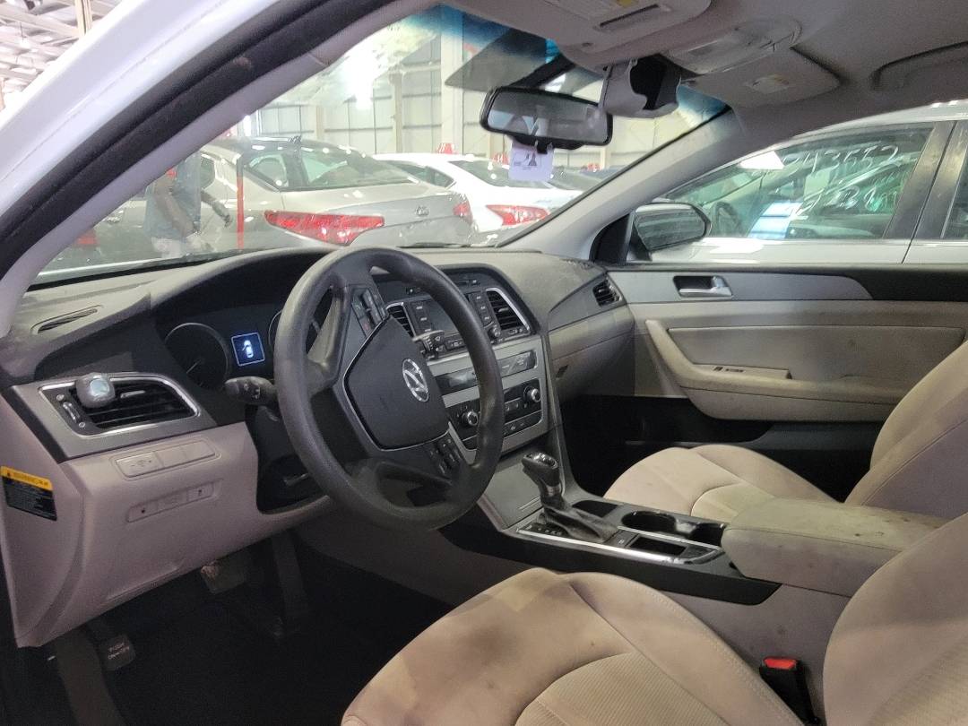 2015 HYUNDAI SONATA — 117702 Miles — Lot H205297 — Souq - Marhaba Auctions Used Cars - Image 6