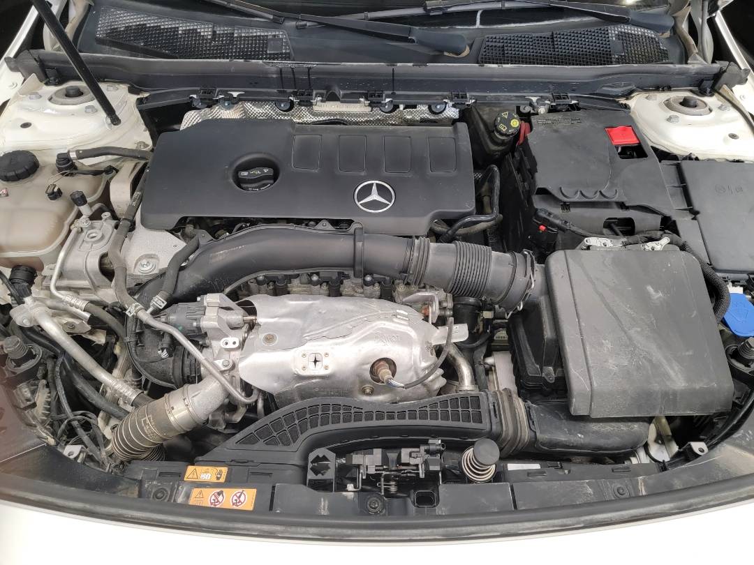 2020 MERCEDES BENZ CLA 250 — 40018 Miles — Lot LN072720 - Marhaba Auctions Used Cars - Image 5
