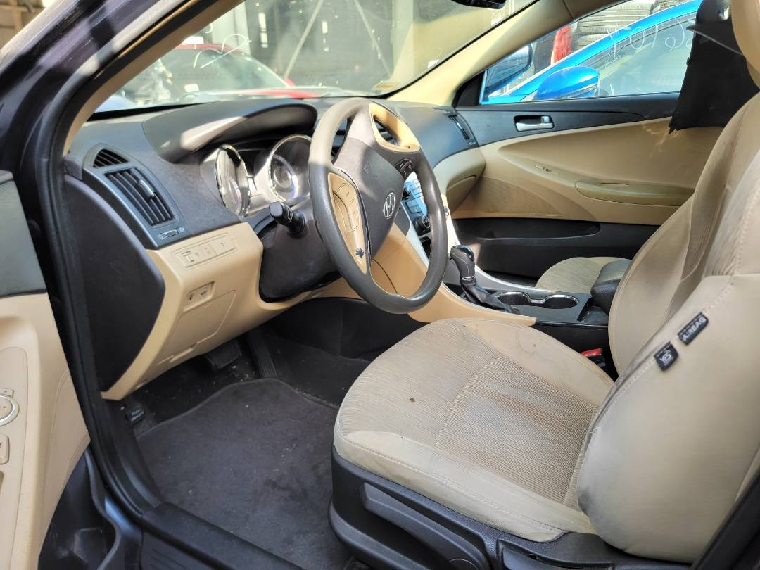 2013 HYUNDAI SONATA — 221620 Miles — Lot 34956107 — Main - Marhaba Auctions Used Cars - Image 6