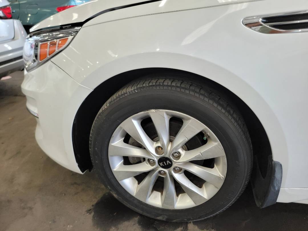 2016 KIA OPTIMA — 98163 Miles — Lot G090609 — Main - Marhaba Auctions Used Cars - Image 11