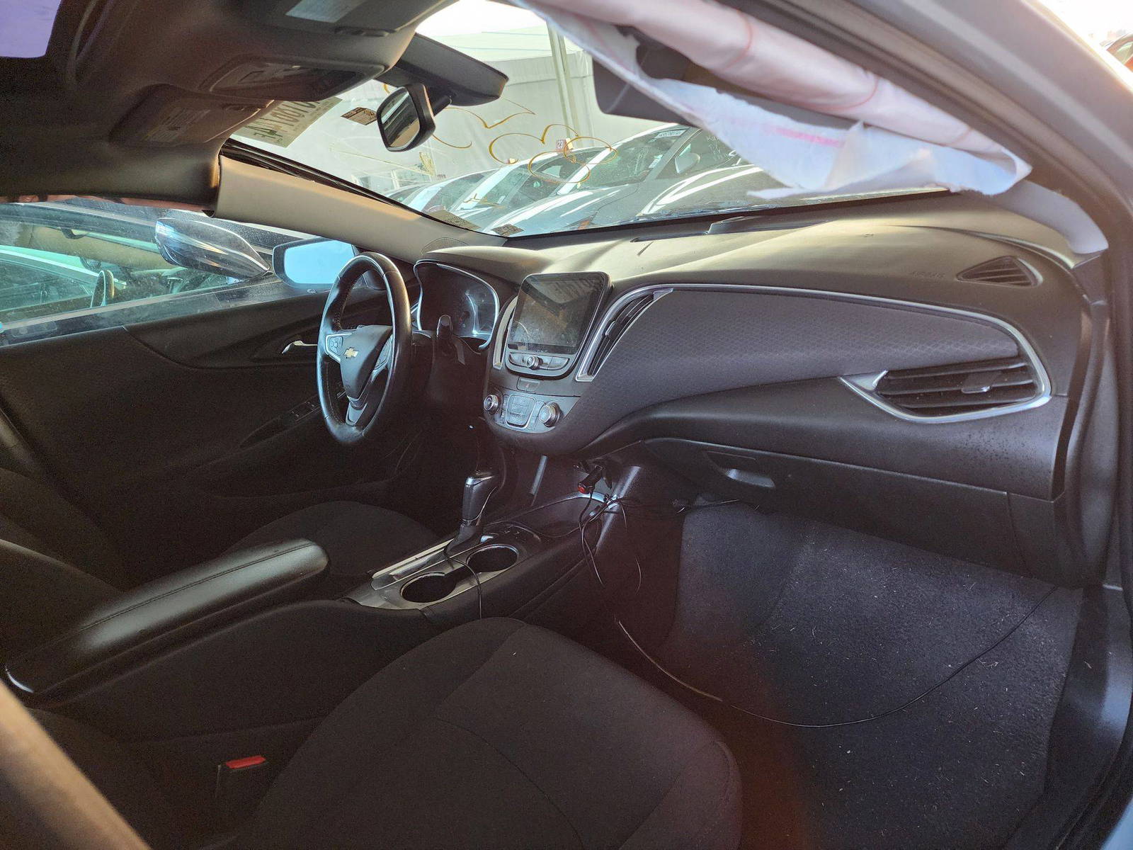 2018 CHEVROLET MALIBU — 109503 Miles — Lot 46186744 — Souq - Marhaba Auctions Used Cars - Image 5