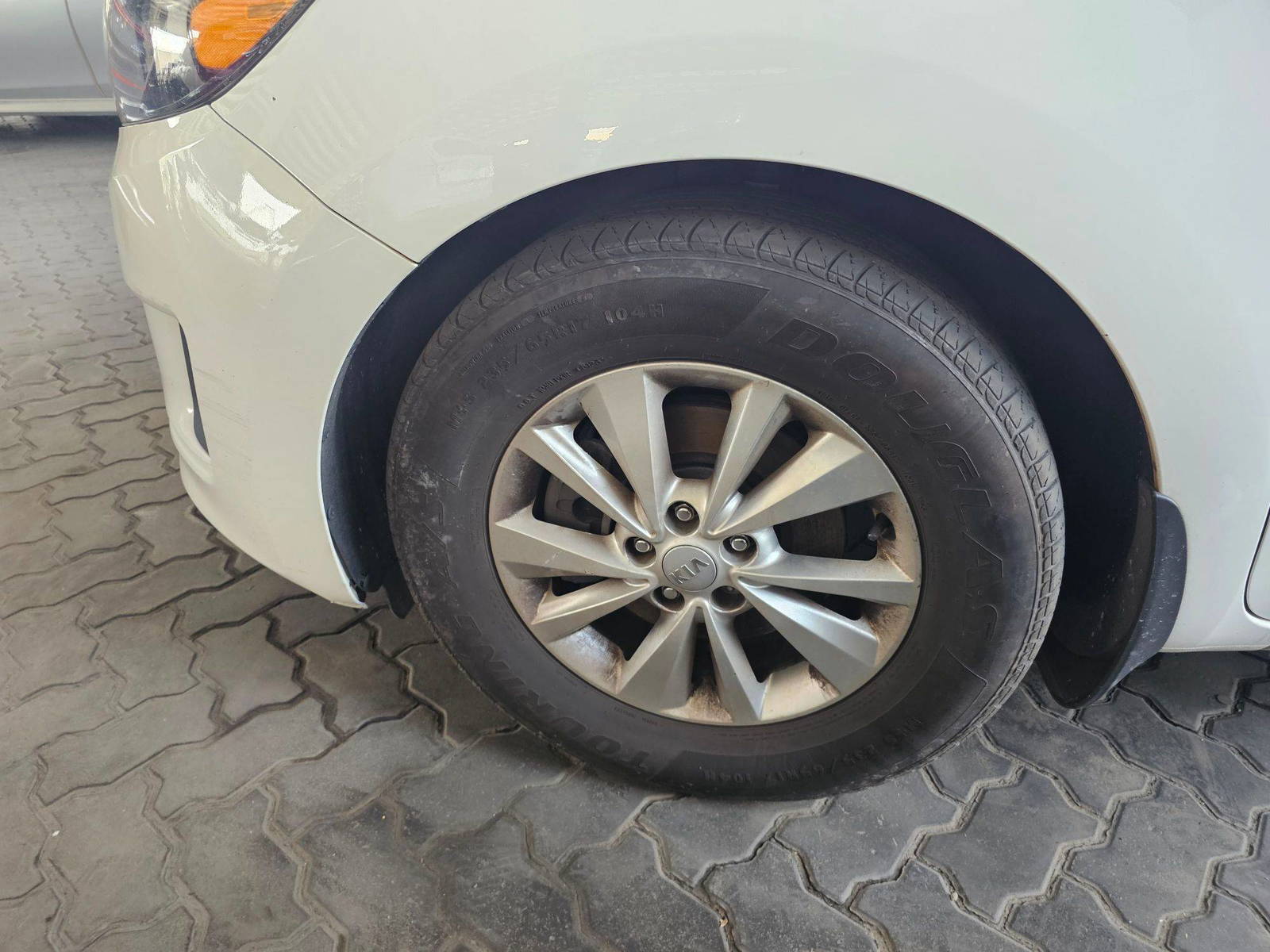 KIA SEDONA 2015 - Marhaba Auction Used Cars - Image 10