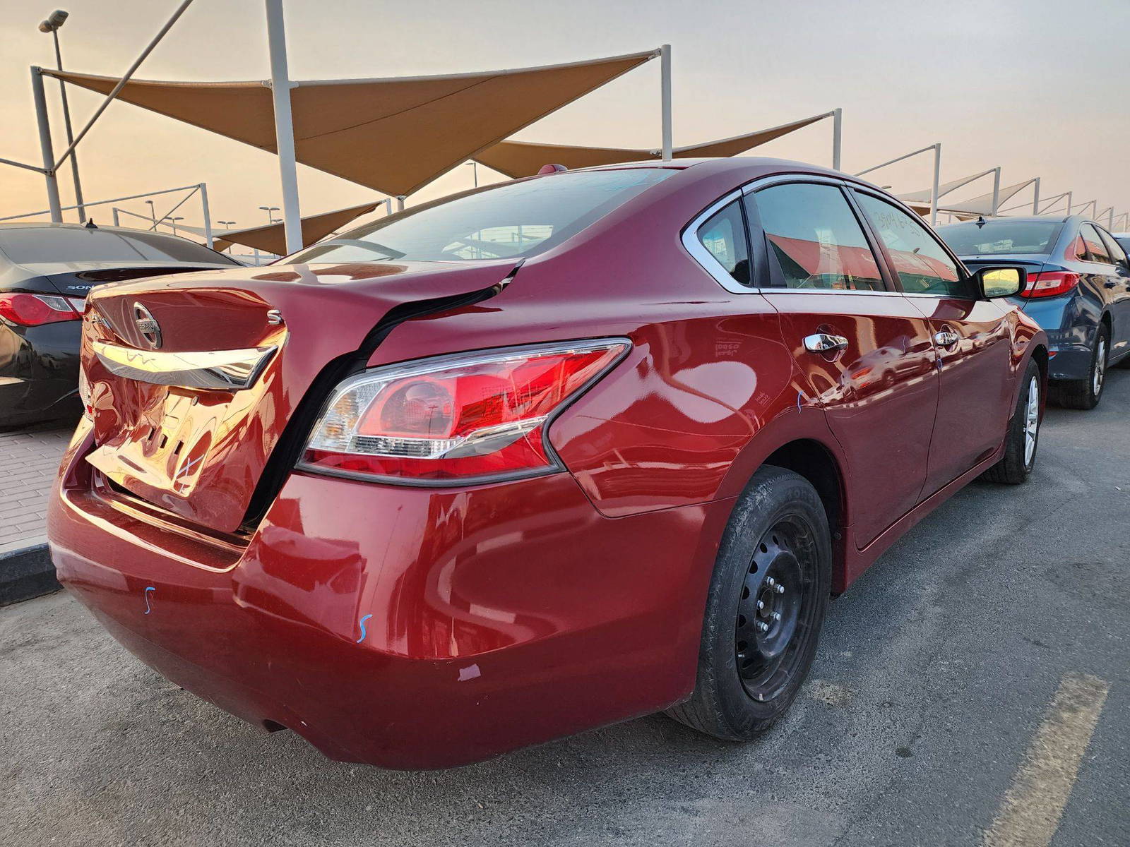 2015 NISSAN ALTIMA — 183281 Miles — Lot 39046351 — Souq - Marhaba Auctions Used Cars - Image 4