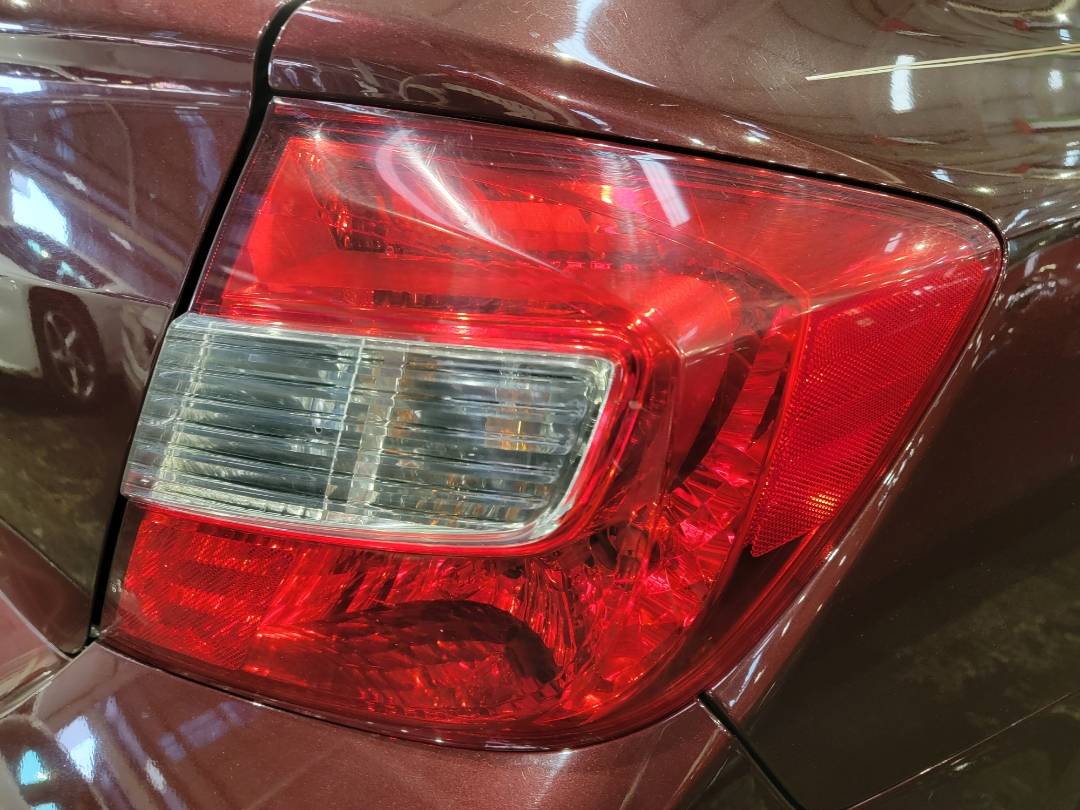 2012 HONDA CIVIC — 155575 Miles — Lot 37770784 - Marhaba Auctions Used Cars - Image 11
