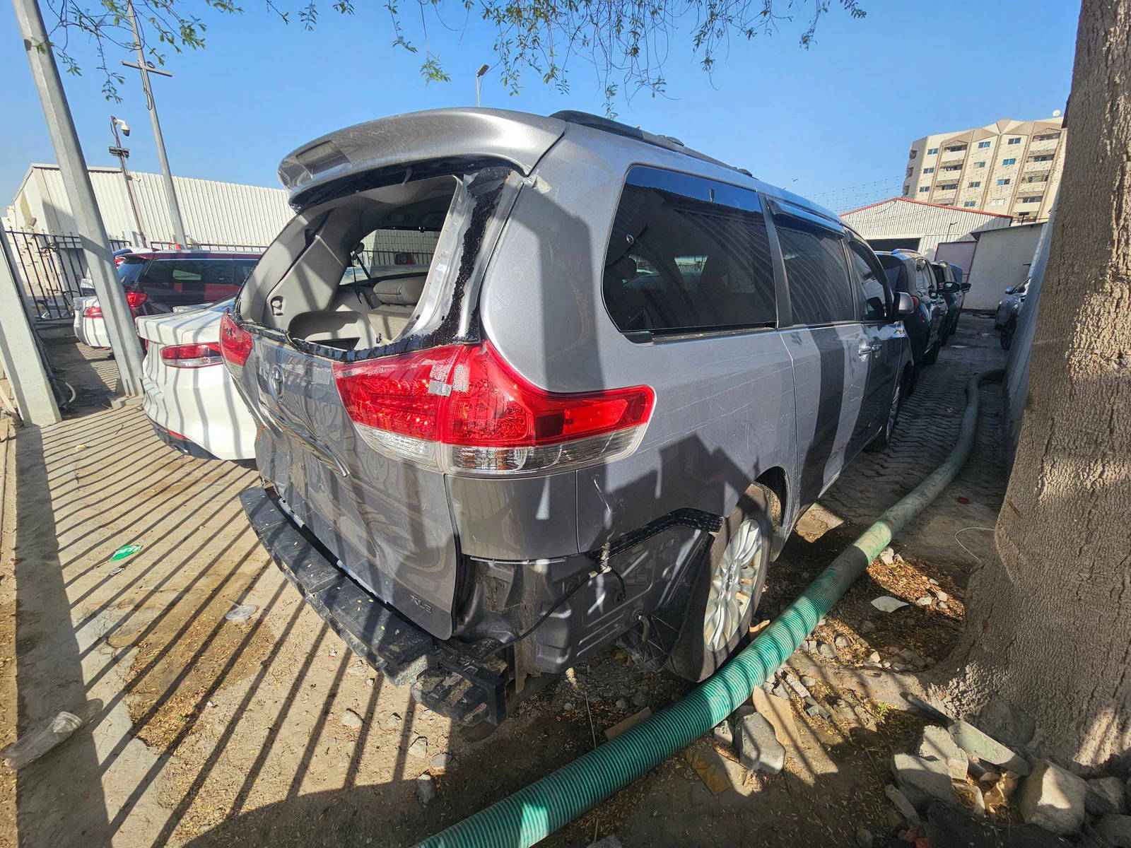 TOYOTA SIENNA 2012 - Marhaba Auction Used Cars - Image 3