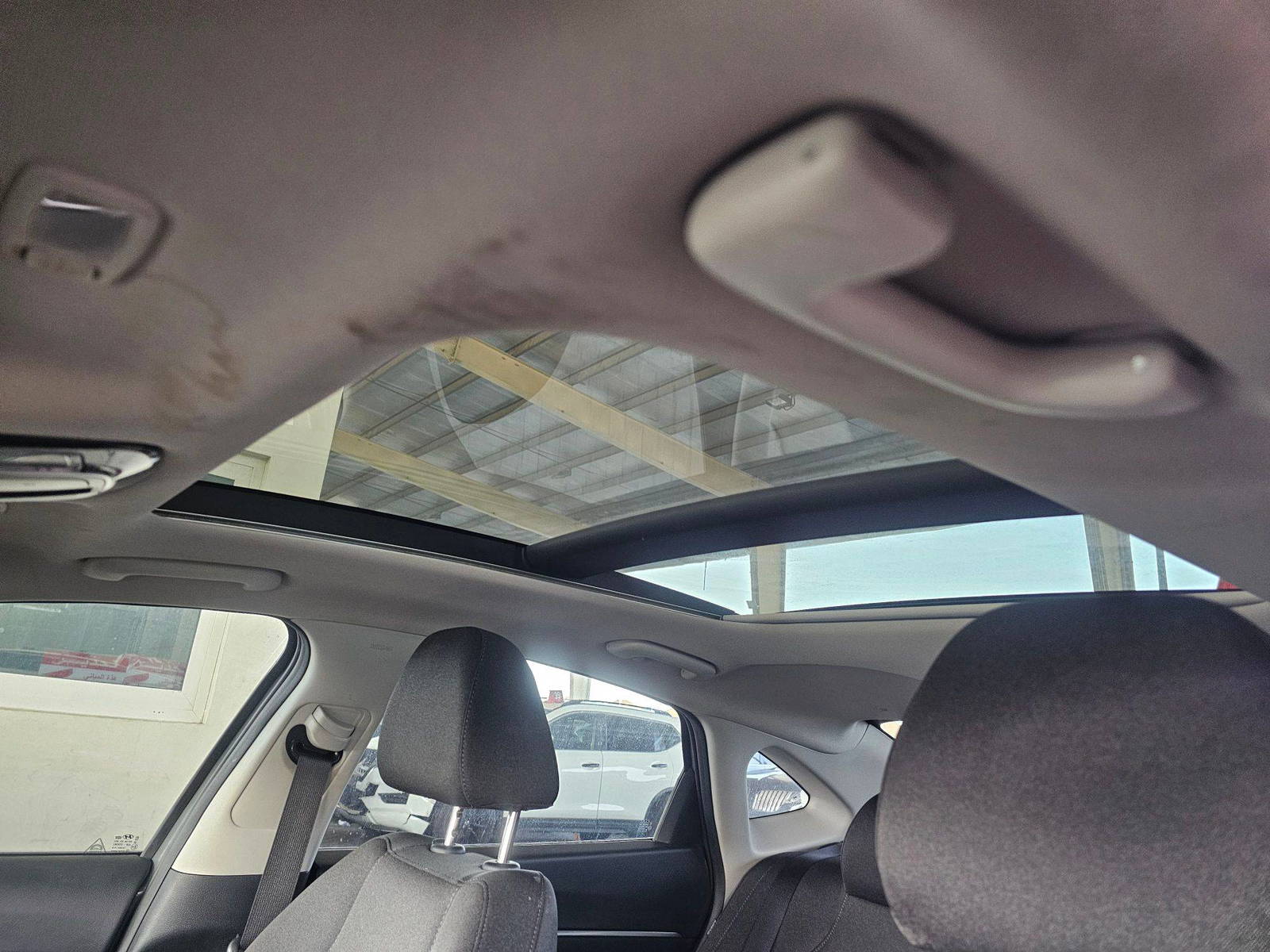 HYUNDAI SONATA 2021 - Marhaba Auction Used Cars - Image 8