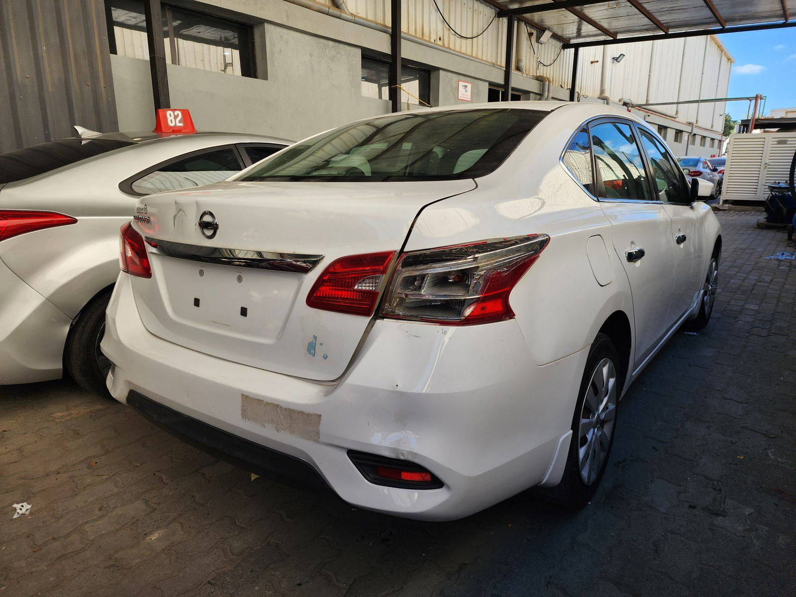 2016 NISSAN SENTRA — 150186 Miles — Lot 40289747 — Al Quoz - Marhaba Auctions Used Cars - Image 6