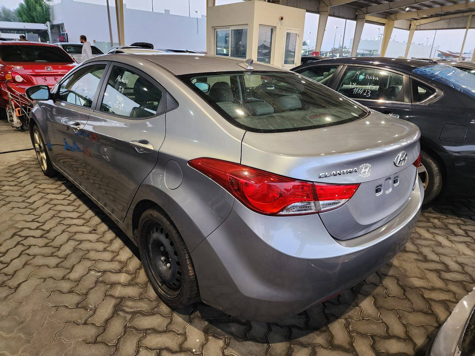 2013 HYUNDAI ELANTRA — Lot 72633713 - Marhaba Auctions Used Cars - Image 3