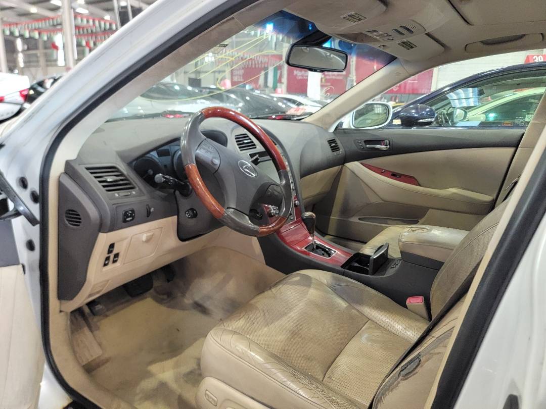 2009 LEXUS ES 350 — 138304 Miles — Lot 2300497 — Main - Marhaba Auctions Used Cars - Image 6
