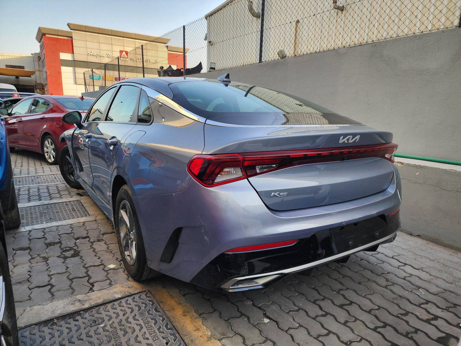 2022 KIA K5 — 93103 Miles — Lot 41442265 — Souq - Marhaba Auctions Used Cars - Image 9