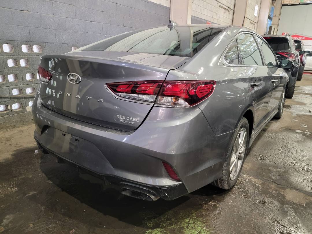 2018 HYUNDAI SONATA — 71791 Miles — Lot JH643025 — Main - Marhaba Auctions Used Cars - Image 5