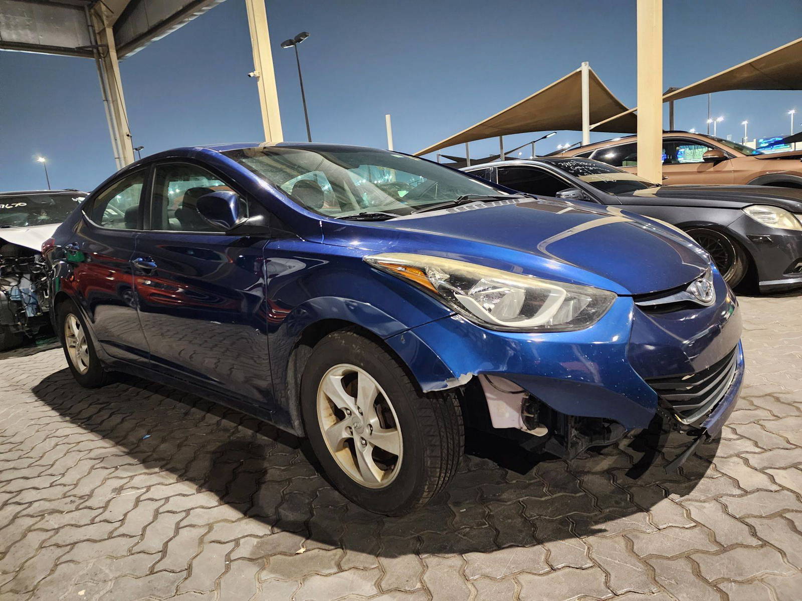 2015 HYUNDAI ELANTRA — 152665 Miles — Lot 341861 — Souq - Marhaba Auctions Used Cars - Image 4
