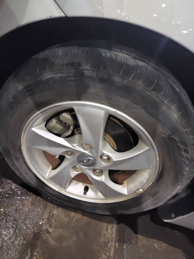 HYUNDAI AVANTE 2012 - Marhaba Auction Used Cars - Image 7