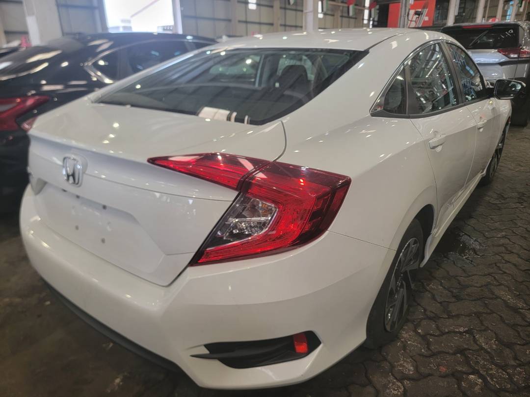 2016 HONDA CIVIC — 132331 Miles — Lot 41141013 — Main - Marhaba Auctions Used Cars - Image 3