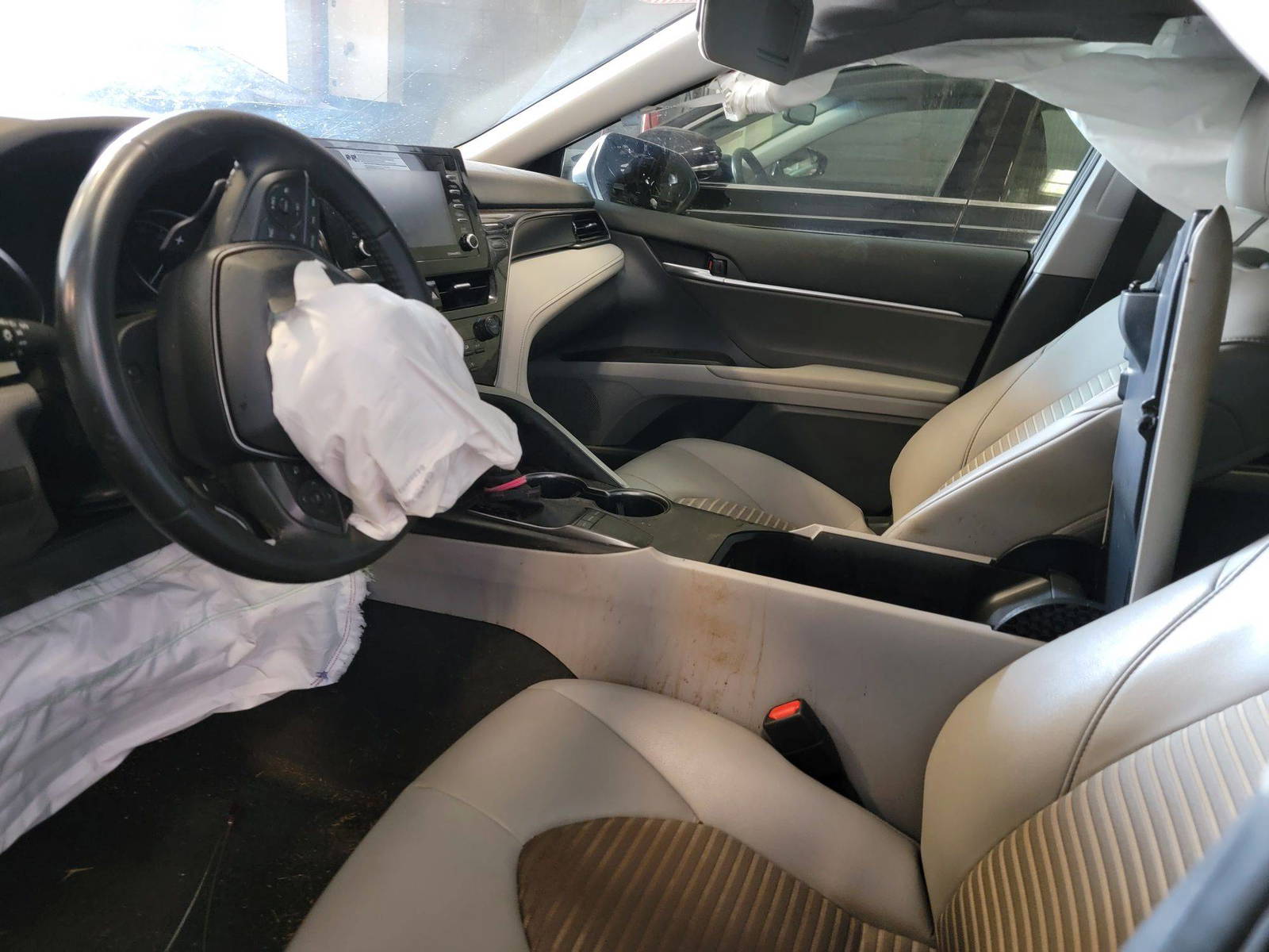 TOYOTA CAMRY 2023 - Marhaba Auction Used Cars - Image 8