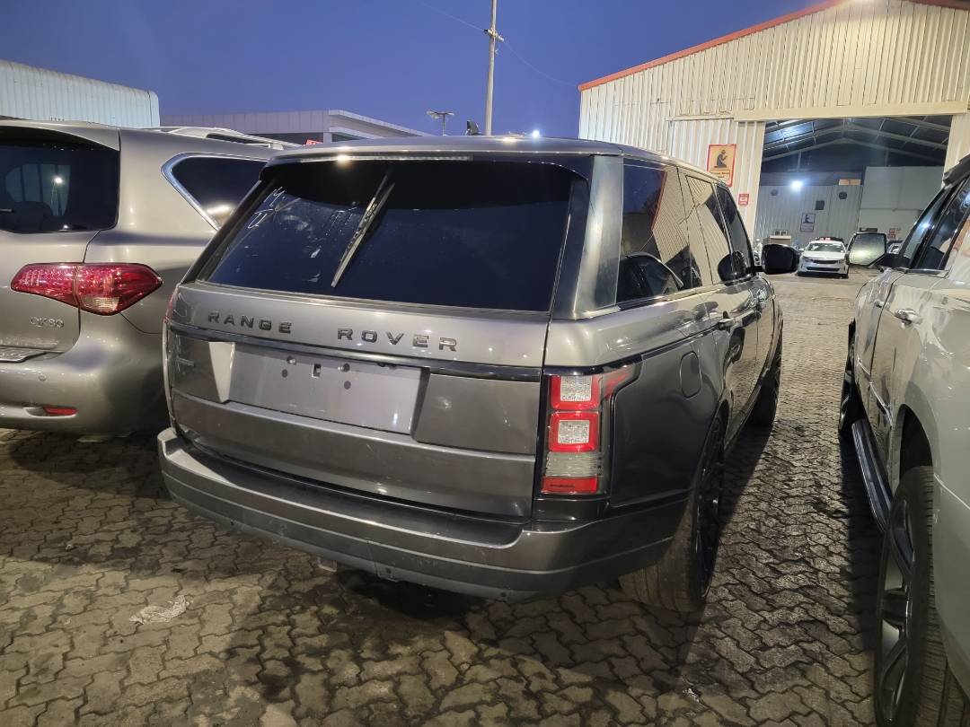 2015 LAND ROVER RANGE ROVER — 142198 Miles — Lot F7FA236547 — Main - Marhaba Auctions Used Cars - Image 7