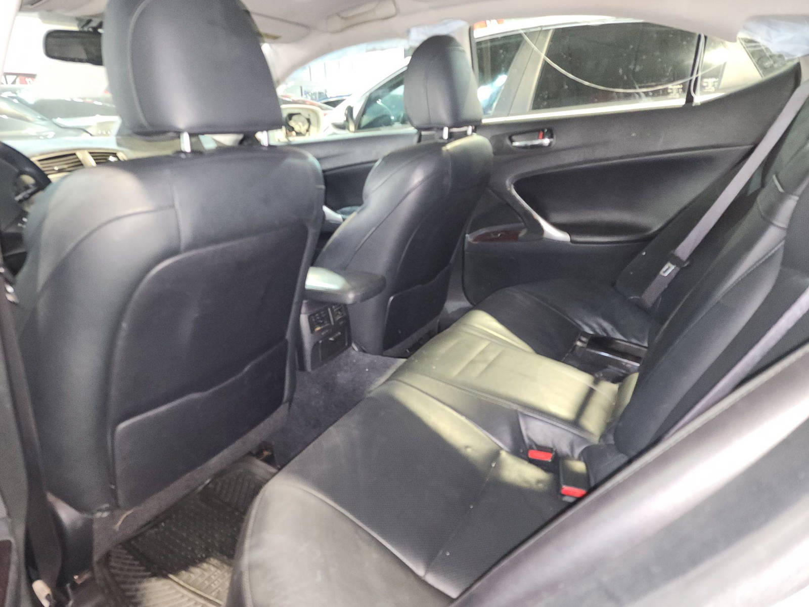 LEXUS IS 250 2006 - Marhaba Auction Used Cars - Image 7