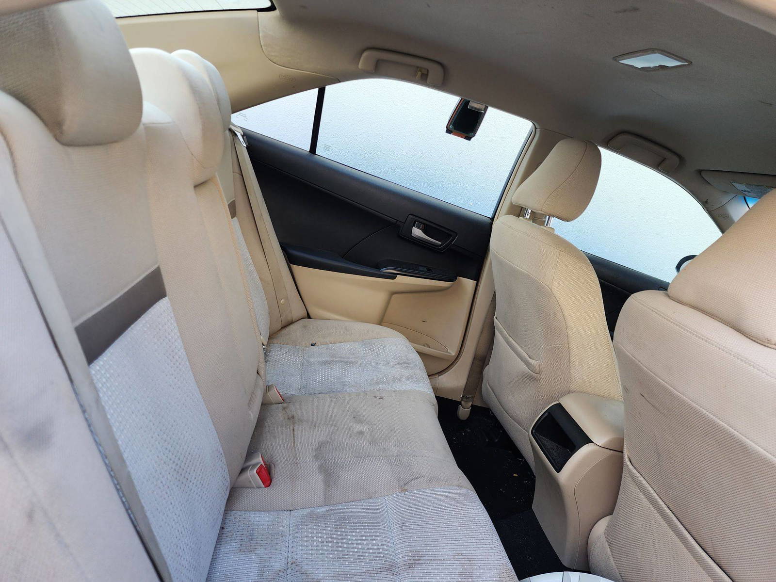 2012 TOYOTA CAMRY — 199956 Miles — Lot 40507757 — Al Quoz - Marhaba Auctions Used Cars - Image 7
