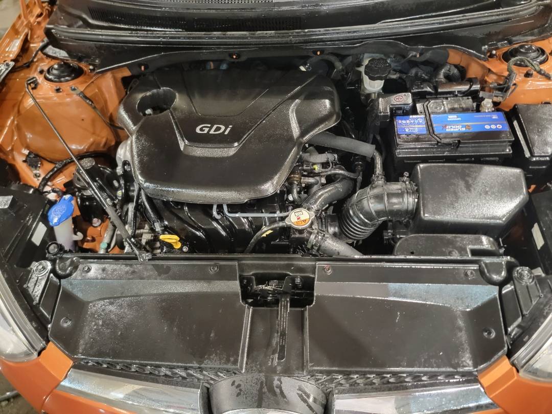 2013 HYUNDAI VELOSTER — 145724 Miles — Lot 4231231201 - Marhaba Auctions Used Cars - Image 6