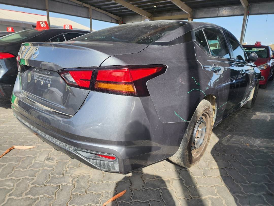 2019 NISSAN ALTIMA — 162897 Miles — Lot 17381 - Marhaba Auctions Used Cars - Image 10