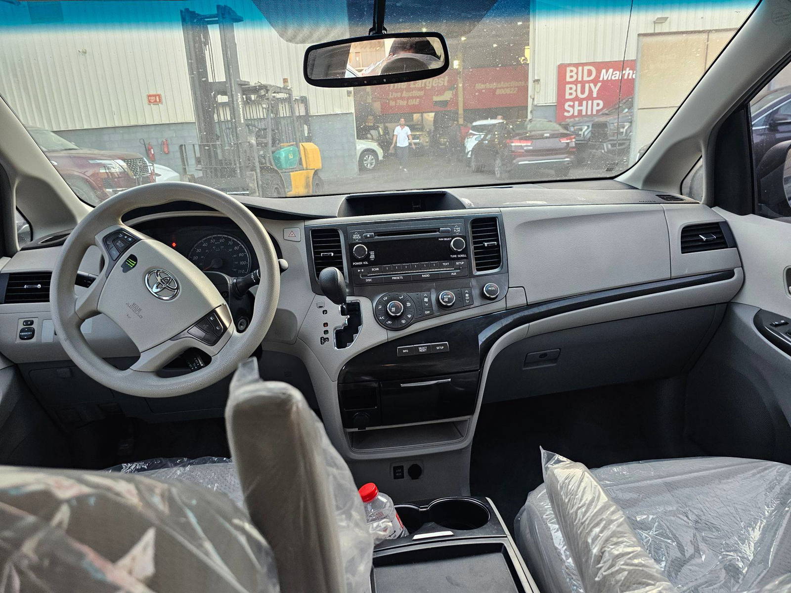 2011 TOYOTA SIENNA — 238554 Miles — Lot C0BS168861 — Main - Marhaba Auctions Used Cars - Image 8