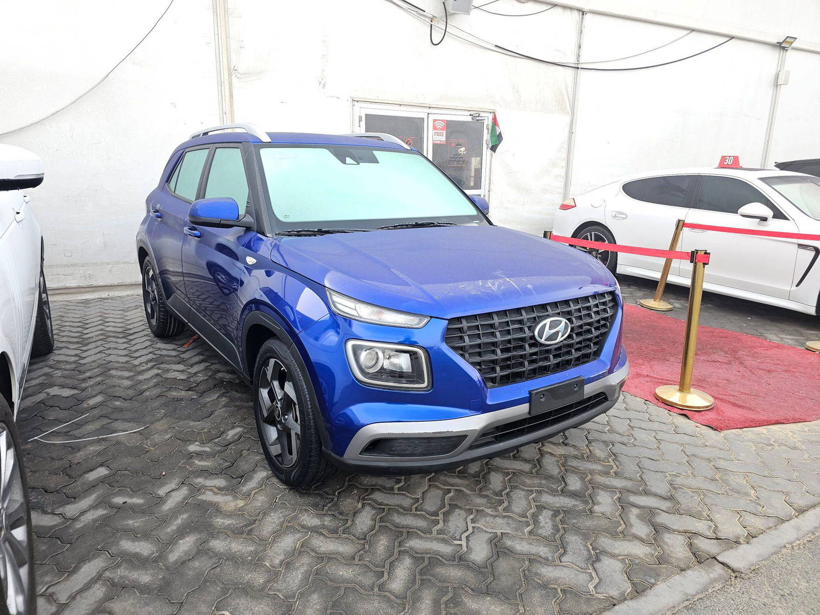 2022 HYUNDAI VENUE SEL — sold — 35259 KM — Lot 35NU194039 — Souq - Marhaba Auctions Used Cars - Image 4