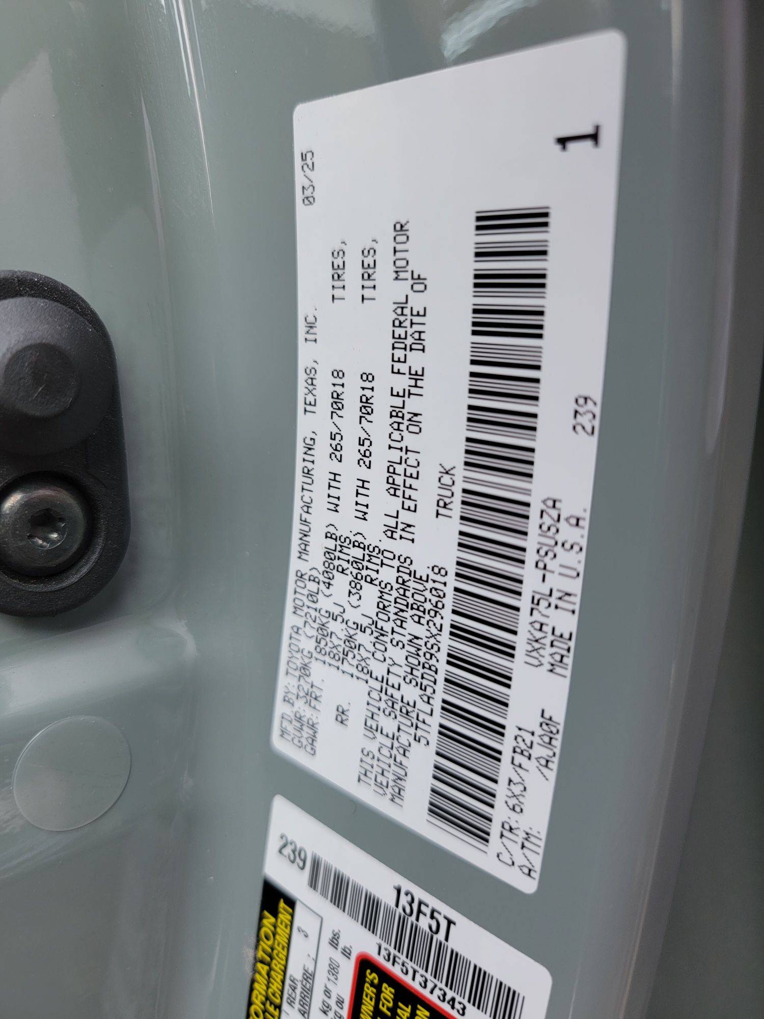 TOYOTA TUNDRA 2025 - Marhaba Auction Used Cars - Image 9