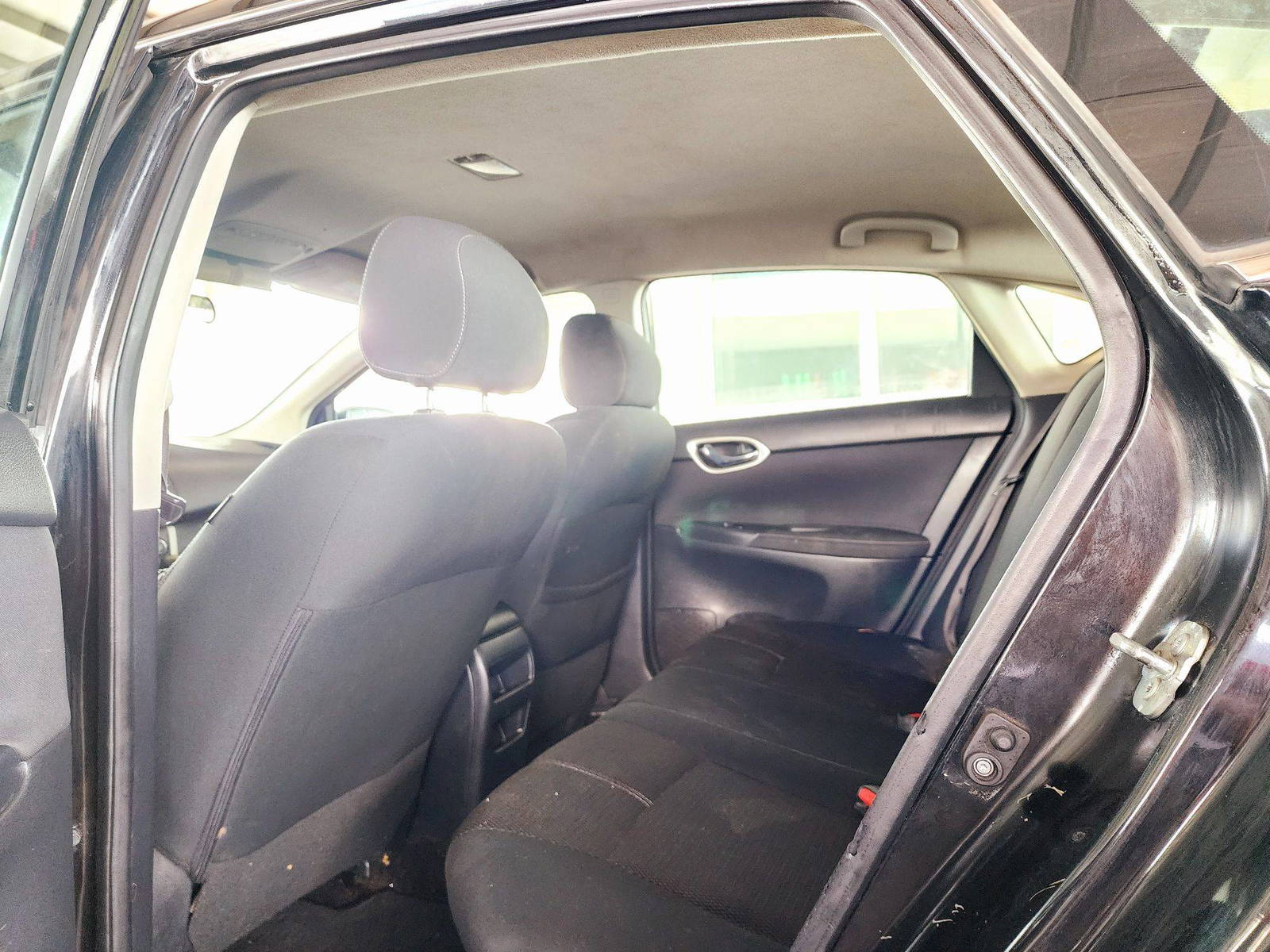 2015 NISSAN SENTRA — 207266 Miles — Lot 65470774 — Souq - Marhaba Auctions Used Cars - Image 6