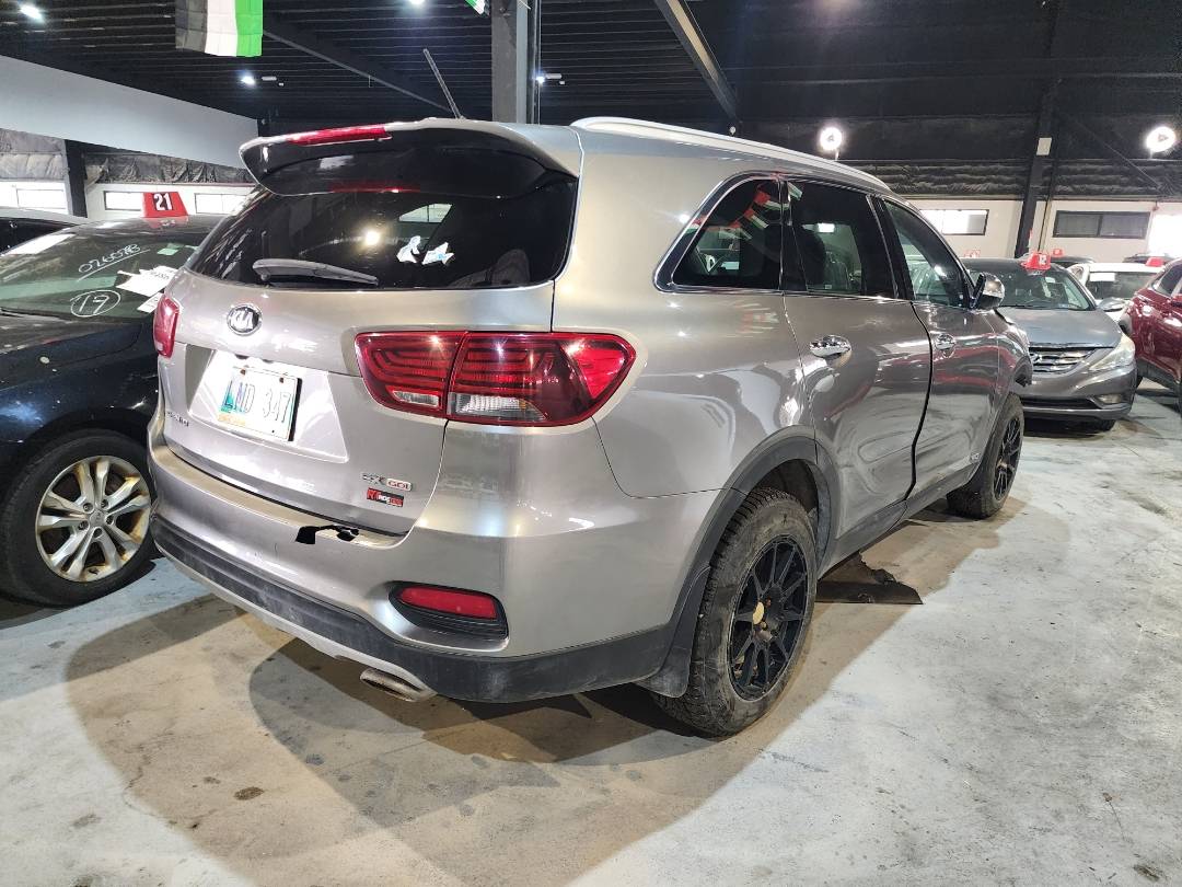 KIA SORENTO