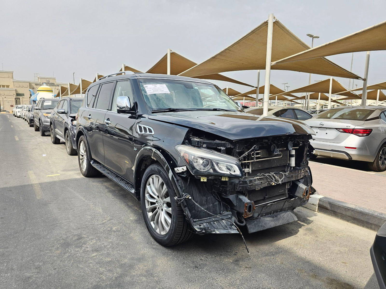 2016 INFINITI QX80 — 173766 Miles — Lot NE8G9124490 — Souq - Marhaba Auctions Used Cars - Image 5